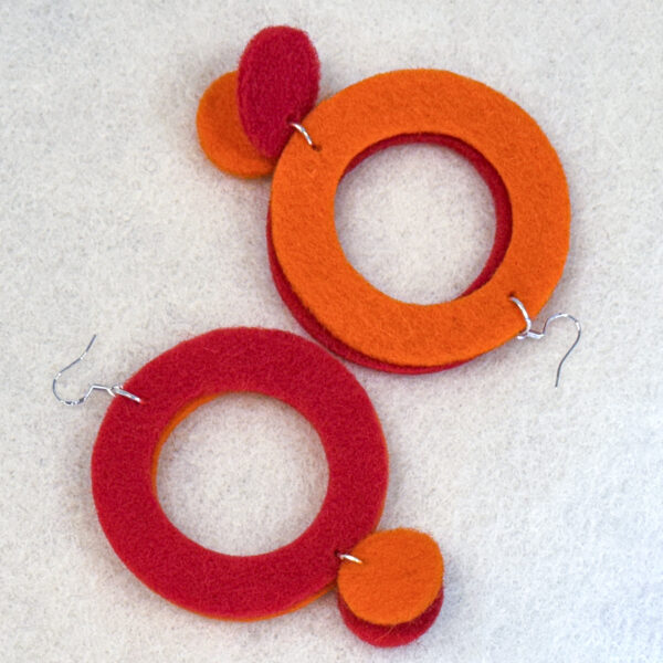 Wool Felt Hoop+Dot in Red/Orange